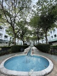 stratford-court photo thumbnail #5